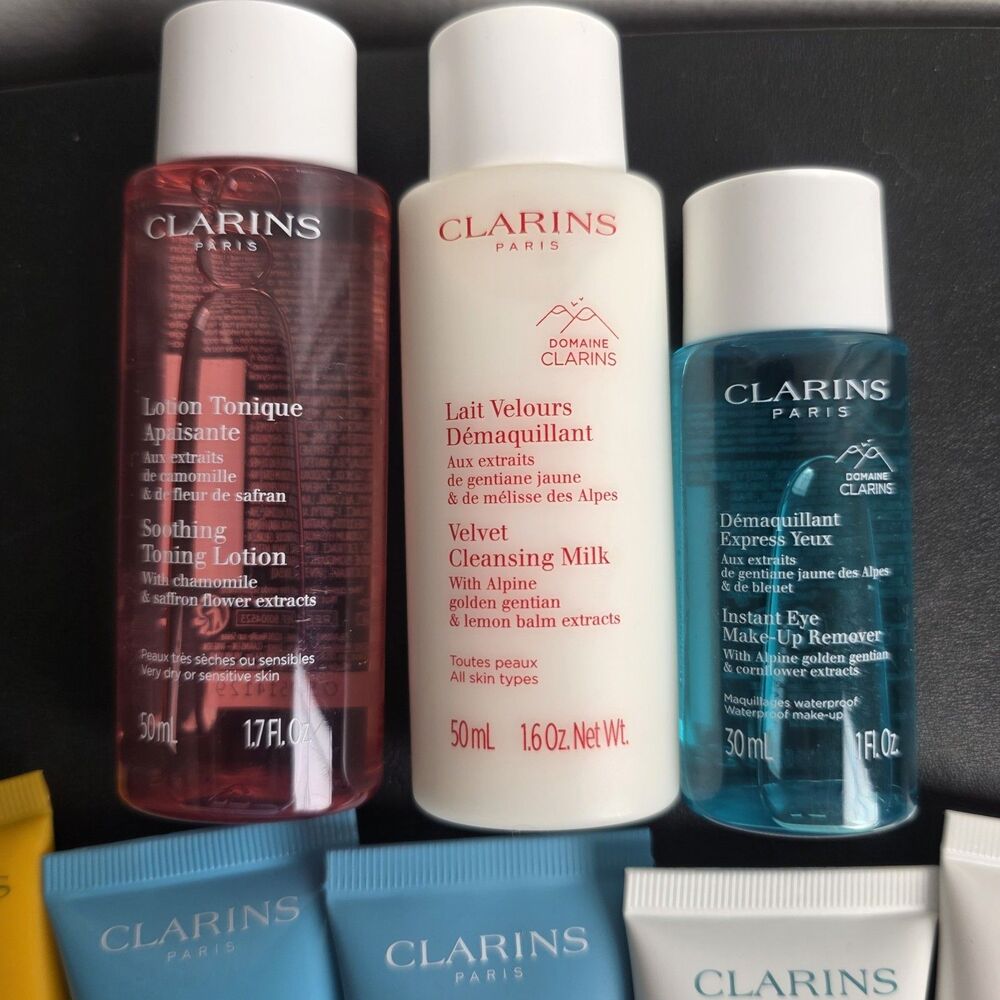 New Clarins Deluxe 16-Piece Skincare & Body Travel Bundle - Picture 3 of 12